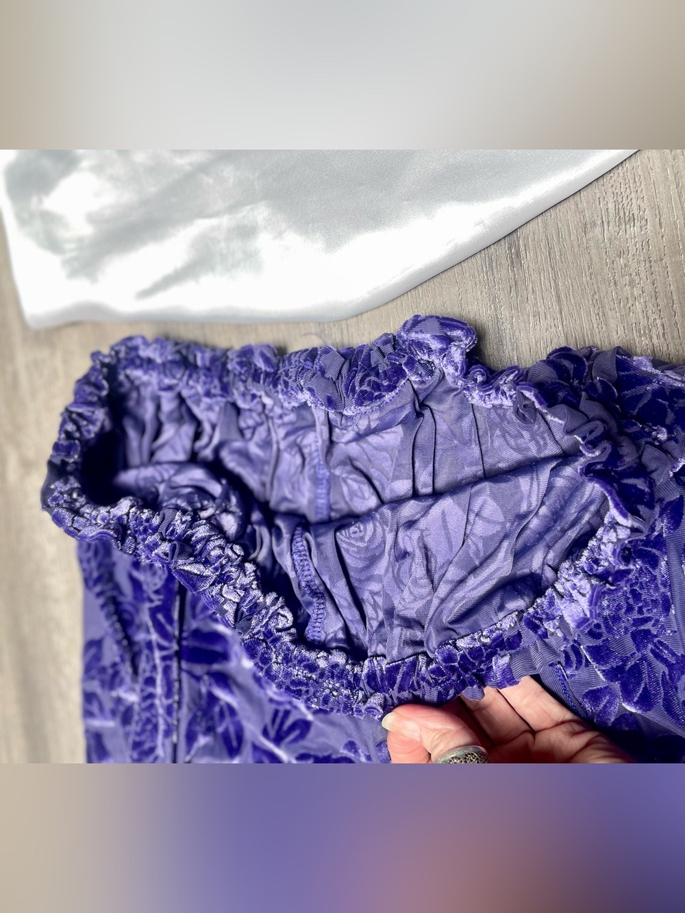 Vintage Purple Floral Lace Bloomers and Chamise - Picture 5 of 10